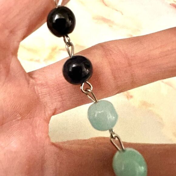 Long beaded chakra pendant necklace - Picture 12 of 12